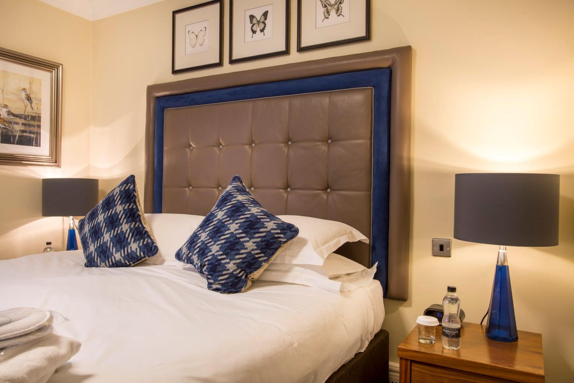 The Talbot Hotel, Oundle , Near Peterborough Zewnętrze zdjęcie
